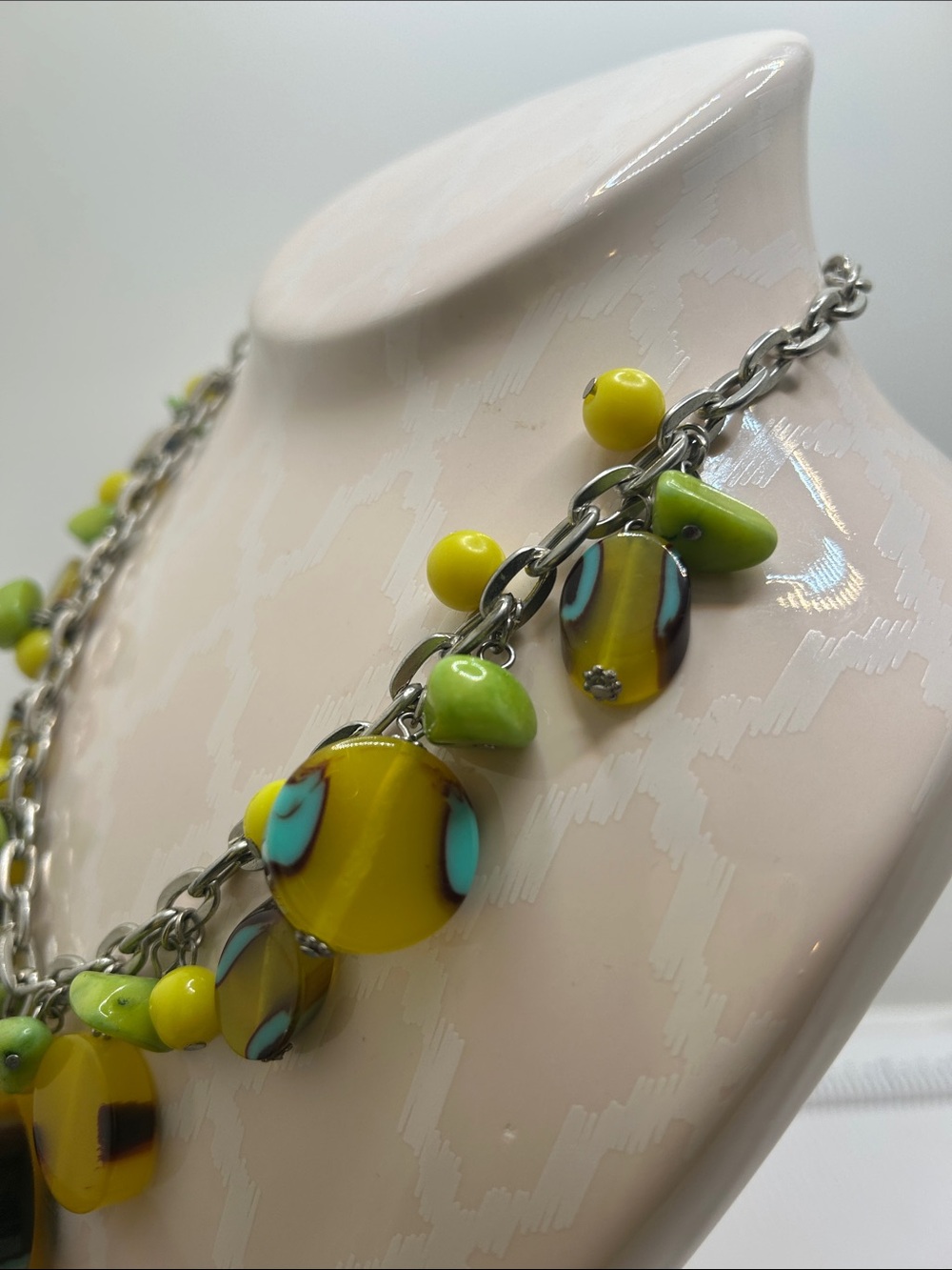 Vintage Yellow and Turquoise Lucite Bead Statement Necklace - Picture 5 of 9